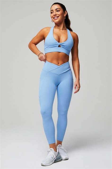 Womens Gym & Workout Clothes + Activewear Outfits | Fabletics