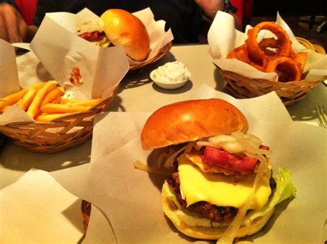 Sebastian's Gourmet Burger review