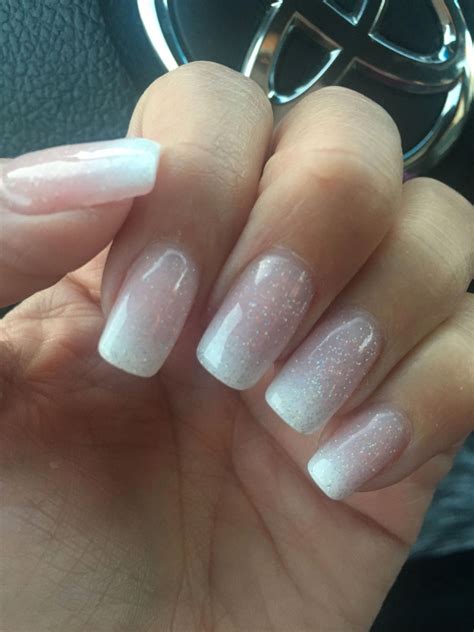 White ombre gel nail polish #nailart #powdernails | White gel nails, Ombre gel nails, Gel nails