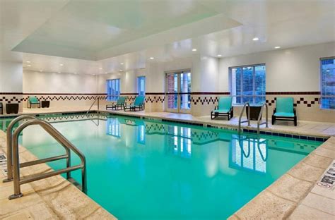 25 Hotels with Indoor Pools in Charlotte, NC