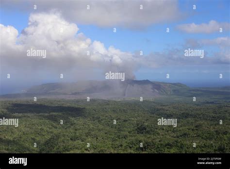 Vanuatu: Tanna island volcano Stock Photo - Alamy