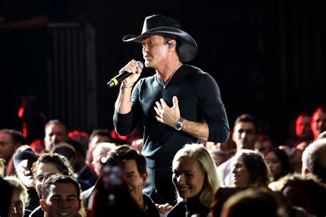 Tim McGraw Setlist: Standing Room Only Tour