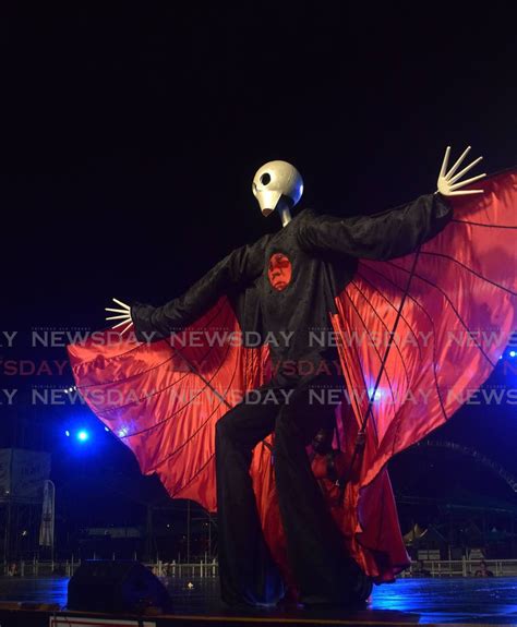 Minshall’s costume making mas in contest - Trinidad and Tobago Newsday