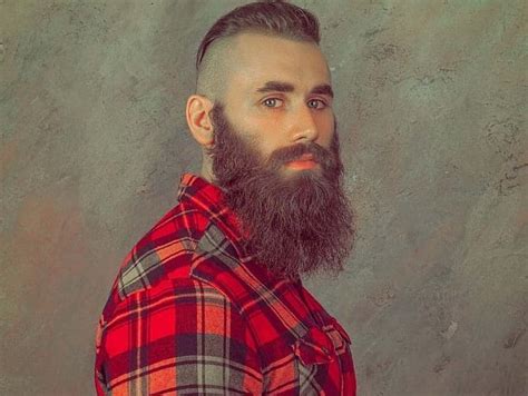 15 Hottest Lumberjack Beard Styles for 2024 – HairstyleCamp