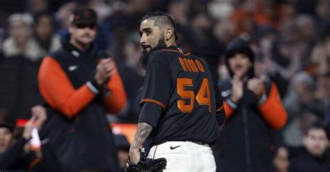 Sergio Romo retires as Giant after pitching one final time - Breitbart