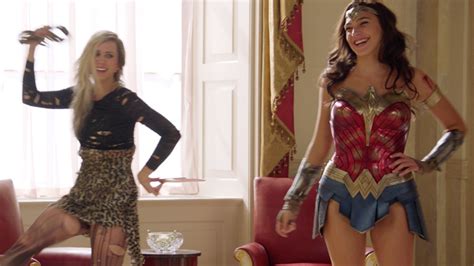 Go Behind the Scenes of 'Wonder Woman 1984' With Gal Gadot and Kristen ...