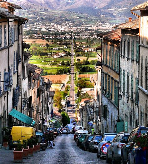 Anghiari - Tuscany - Italy | Da Anghiari con vista sulla sua… | Flickr