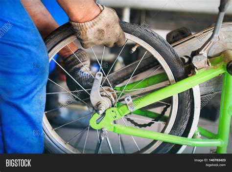 Replacement Bicycle Image & Photo (Free Trial) | Bigstock