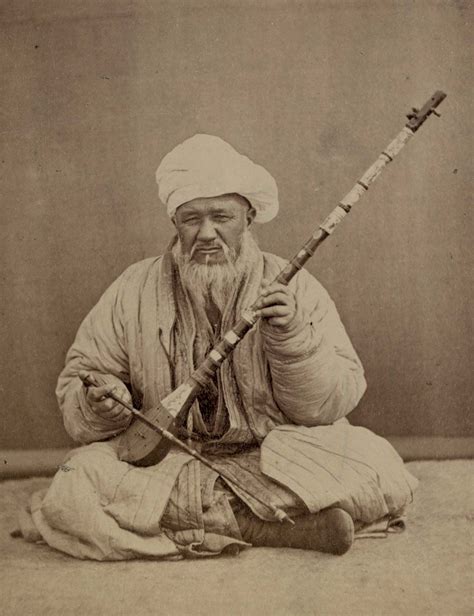 Ṭanbūr | Persian, Stringed, Plucked | Britannica