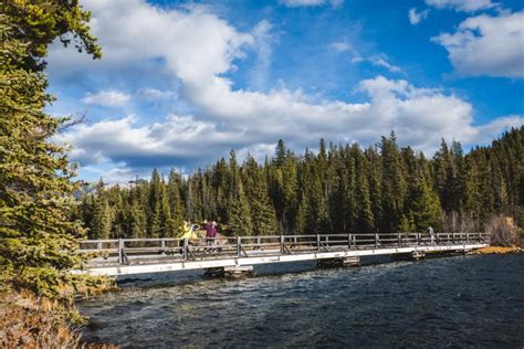 Hiking in Jasper National Park: 20 best hikes for all levels