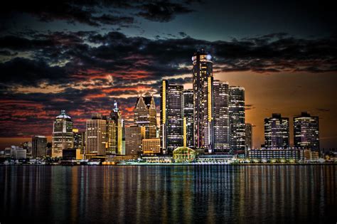 Detroit Skyline Wallpaper - WallpaperSafari