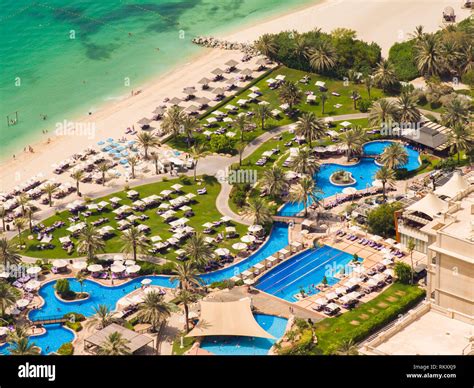 Jumeirah beach hotel pool hi-res stock photography and images - Alamy