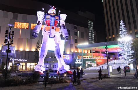 Life Size Gundam Statue - Odaiba's giant robot