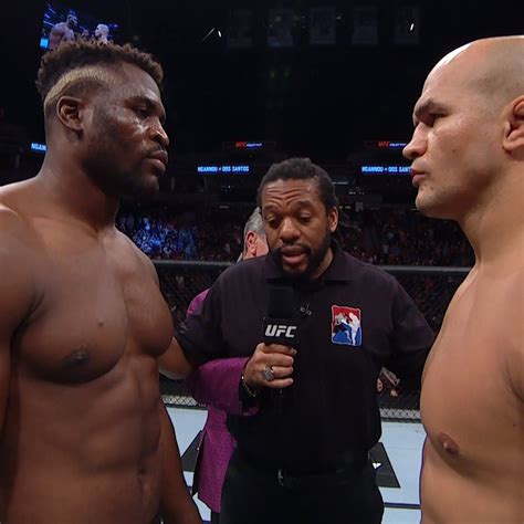 UFC - UFC Free Fight: Francis Ngannou vs Junior Dos Santos