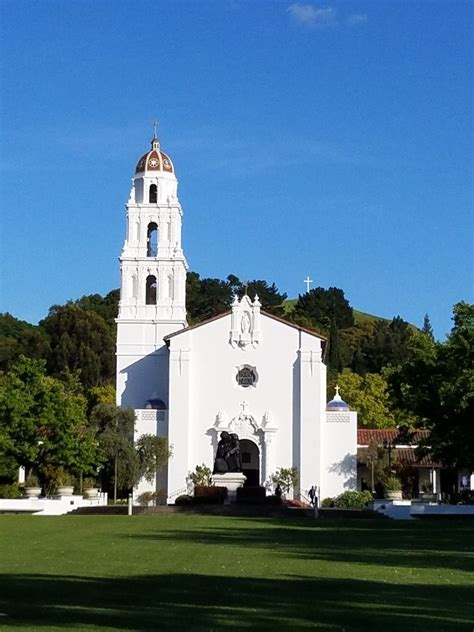 St. Mary's College, Moraga, CA | College road trip, Luxury family vacations, Travel agency