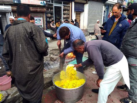 SOUL FOOD—the Rich, Labyrinthine History of Community Langar and Foods ...