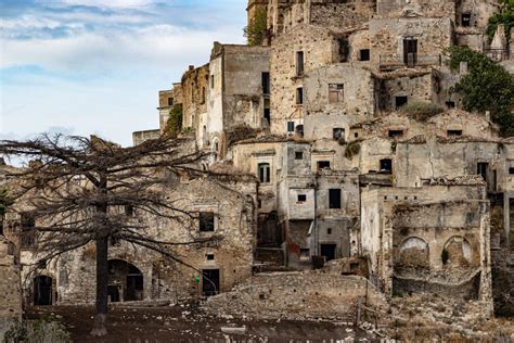 Craco, Italy15 - Abandoned Spaces