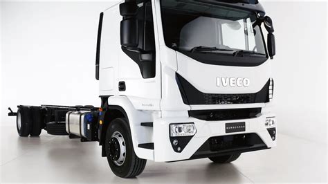 IVECO Eurocargo Tour - YouTube