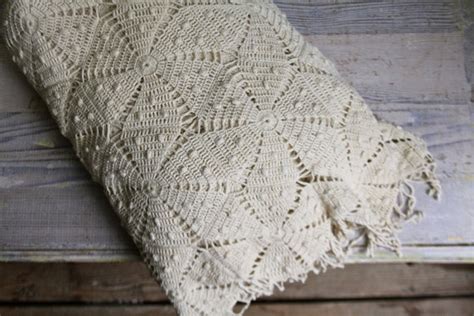 Vintage Crochet Bedspread Coverlet