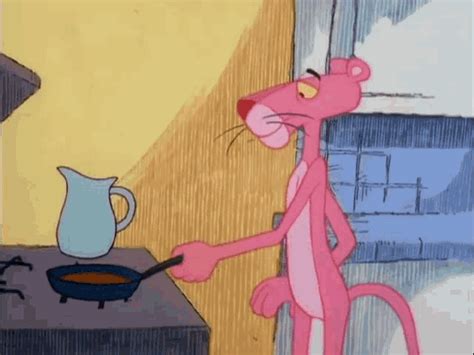 pinky and the brain eating out of a frying pan with a kettle on it