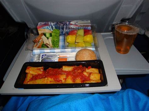 airline food @ KLM © hine_bomb | Airline food, Food, Recipes