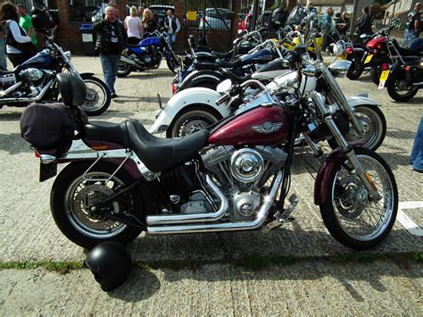 Harley-davidson Fxst Softail Standard | 2003 Harley-davidson… | Flickr