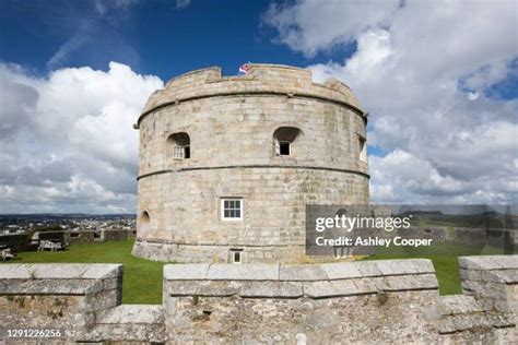 26 Promontory Forts Of Cornwall Stock Photos, High-Res Pictures, and ...