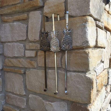 Wreath Holder Decorative Hangers Accessories for Wreaths