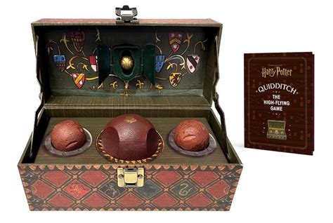 Harry Potter Collectible Quidditch Set (Includes Removeable Golden Snitch!): Revised Edition by ...