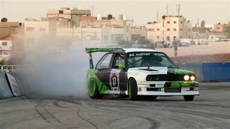 Drift Racing in Jordan - Red Bull Car Park Drift 2013 - YouTube