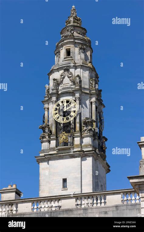 The 59m high clock tower of Cardiff City Hall, South Wales, UK Stock ...