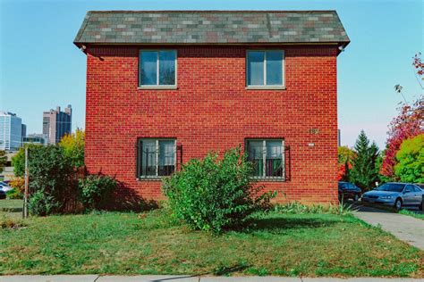 How To Replace Windows In Brick House