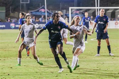 Naomi Girma rises from Stanford to NWSL stardom to World Cup hopeful