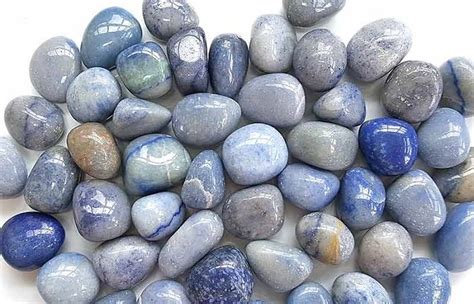 Blue Quartz Stone - Meaning, Benefits and Properties | My Stone Meaning