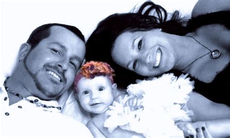 Intimate Family Photos Of Chris Watts And His Family Before Murders