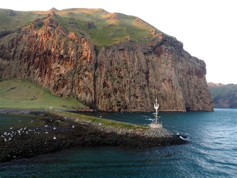 Vestmannaeyjar volcano photos - stock imagery, tour photos, eruptions ...