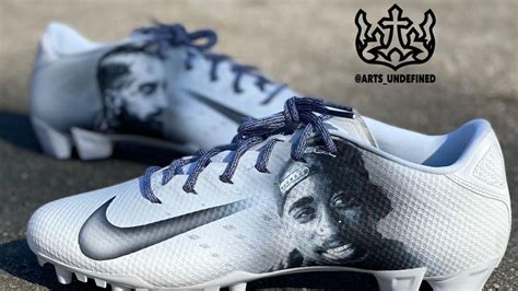 @Arts_Undefined Custom Cleats