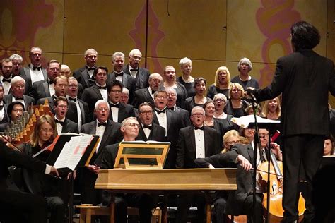 Review: Knoxville Symphony Orchestra et al. — Handel’s ‘Messiah’ and ‘A Carol Symphony’ – Arts ...