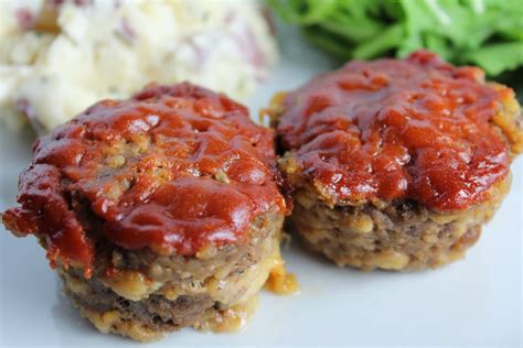 Easy Mini Meatloaf Muffins - Ways to my Heart