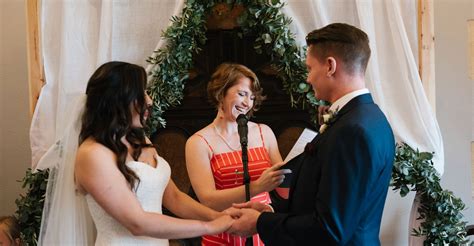 How to Become a Wedding Officiant in NYC in 3 Steps