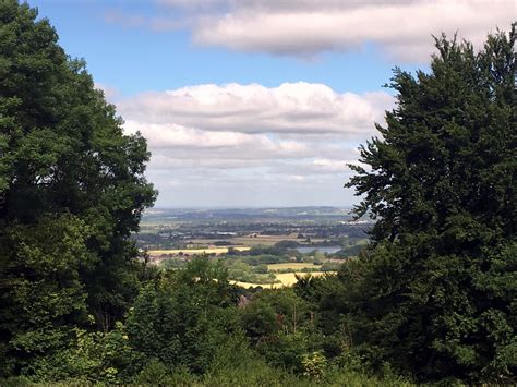 The Firecrest Loop - Wendover Walk (Chiltern Hills, UK)