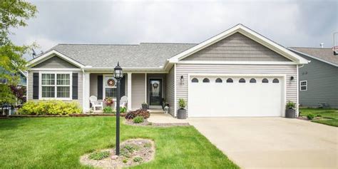 SHARP 3 BEDROOM/2.5 BATH RANCH HOME W/ A FULLY FINISHED BASEMENT, JUST IN TIME FOR ALL OF YOUR ...