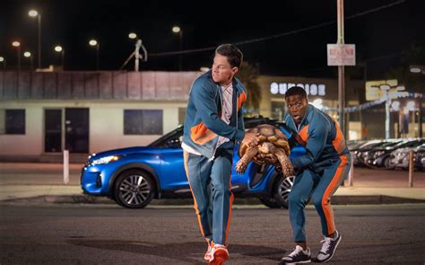 Kevin Hart, Mark Wahlberg's Netflix film lacks laughs - Newideablog