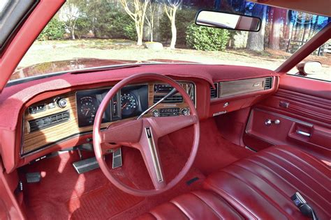 Low Mileage 1975 Pontiac Bonneville Is In Excellent Condition