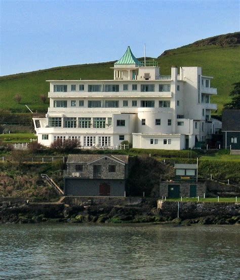 Burgh Island: An Art Deco Gem Just off the Devon Coast