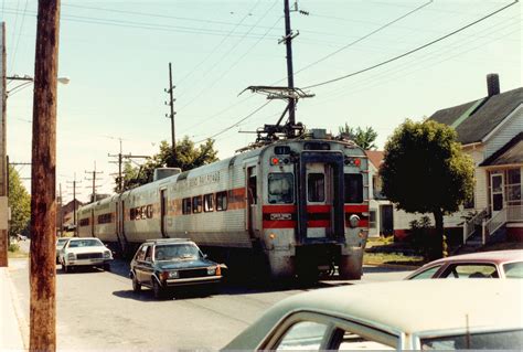 Eddie's Rail Fan Page: An eastbound Chicago, South Shore And South Bend Railroad local ...