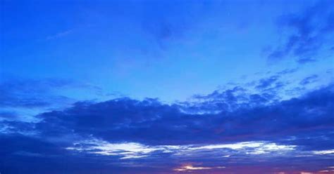 Beautiful sunrise sky with clouds in Time-lapse video. 4K., Time Lapse ...