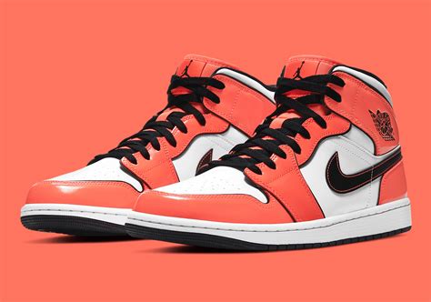 Air Jordan 1 Mid SE Turf Orange DD6834-802 | SneakerNews.com - Flipboard