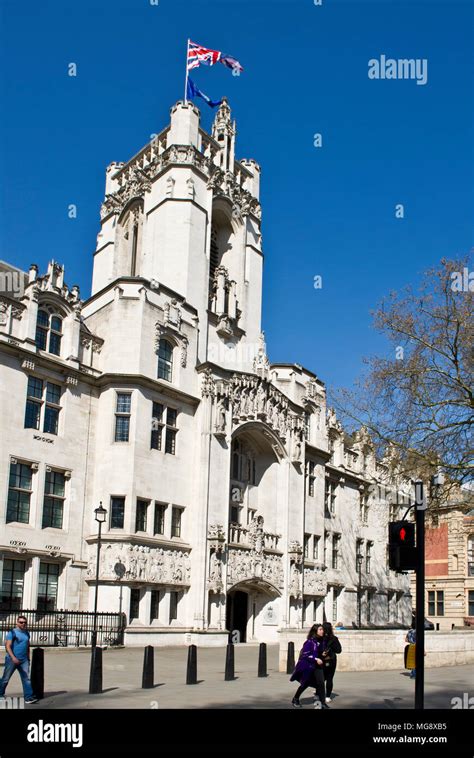 Supreme court building london hi-res stock photography and images - Alamy