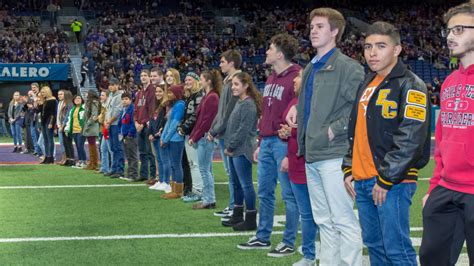 Valero Alamo Bowl Awards $1 million in Scholarships - Valero Alamo Bowl